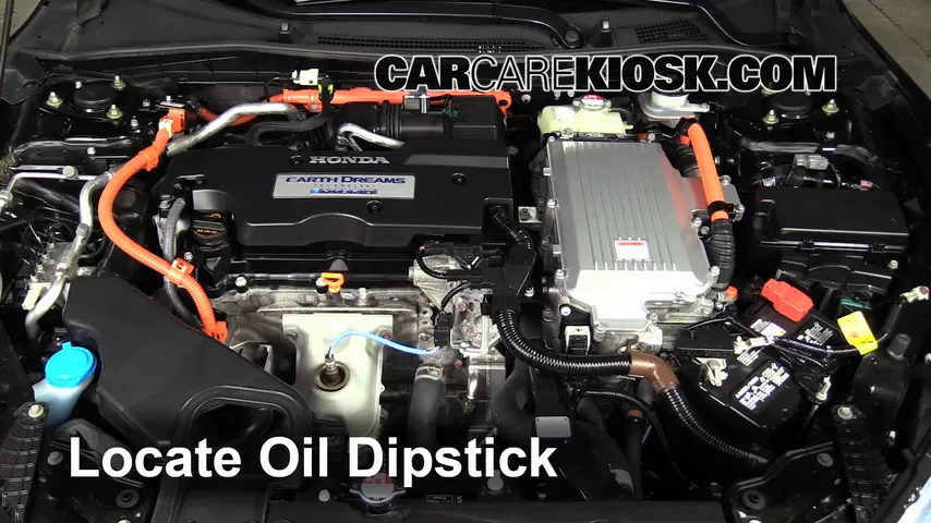 2015 Honda Accord Hybrid Touring 2.0L 4 Cyl. Oil Check Oil Level